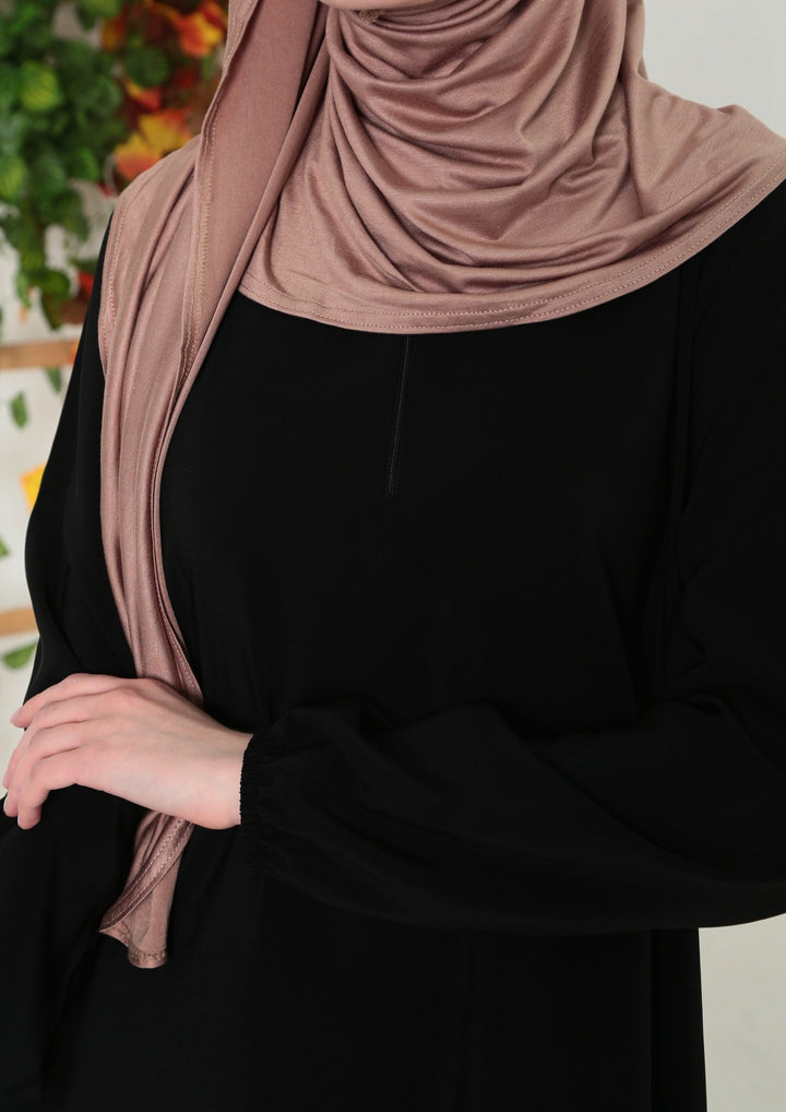 Abaya Zwart
